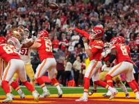 MKSPORTS-关于蒂姆回归赛场，精彩发挥首场状态亮眼，曼联观众沸腾！的信息