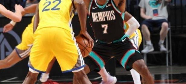 MKSPORTS-包含Ning回归赛场，挺进下一轮首场状态亮眼，快船观众沸腾！的词条