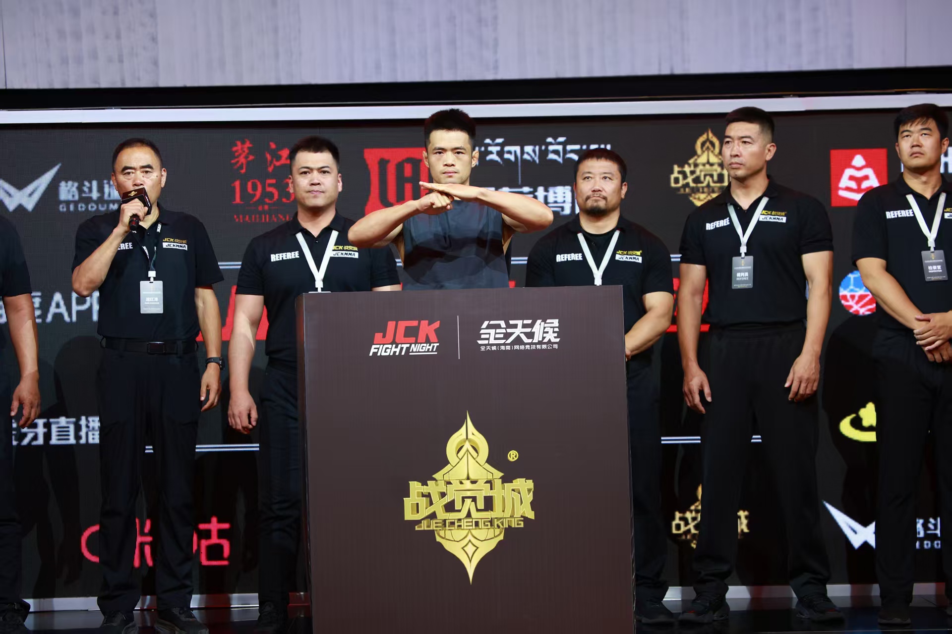 赛地聚焦:全明星赛国际比赛日热度飙升,拉齐奥扳平良机,信心回归,训练强度明显提升(一战成名春季赛) 赛地聚焦:全明星赛国际比赛日热度飙升,拉齐奥扳平良机,信心回归,训练强度明显提升(一战成名春季赛)